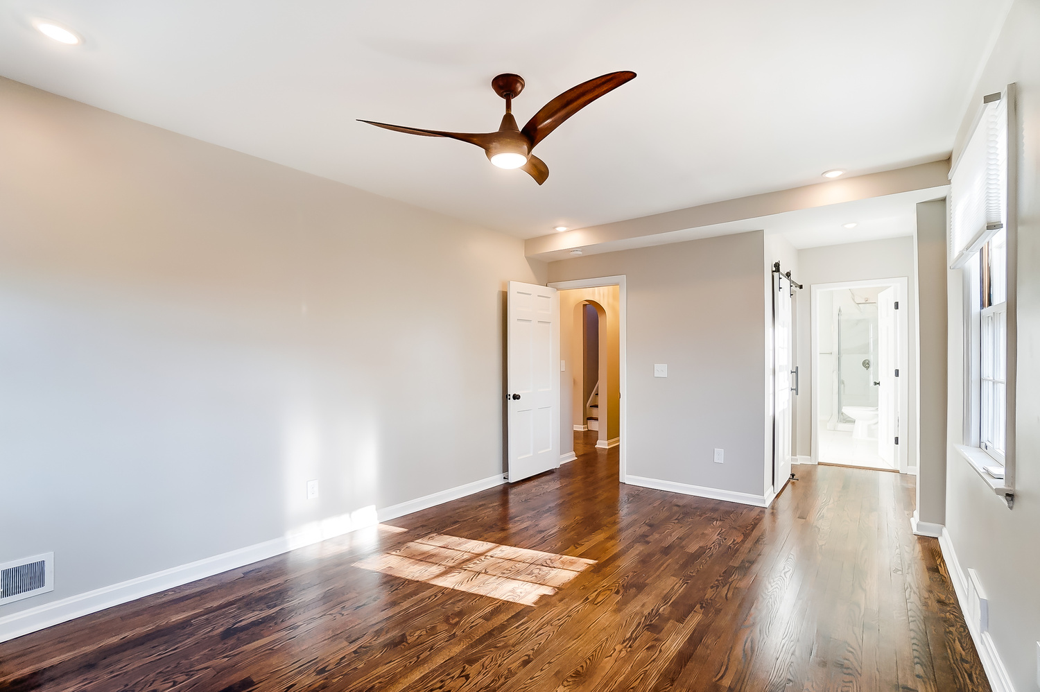 Bedroom in Mariemont